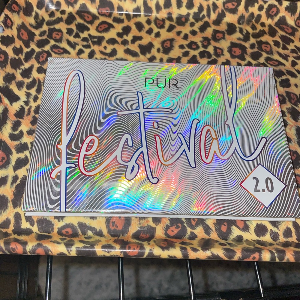 Festival 2.0 by PUR cosmetics